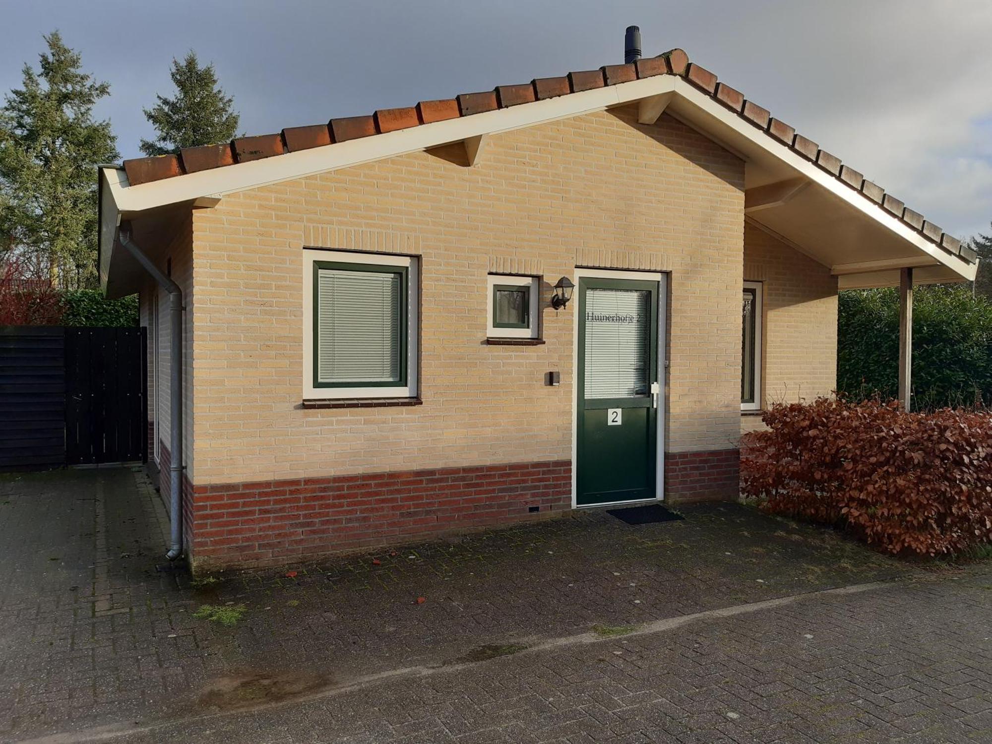 Huinerhofje 2 - Vrijstaand Met Grote Omheinde Tuin, Rust, Privacy En Nabij Bossen Villa Путен Екстериор снимка